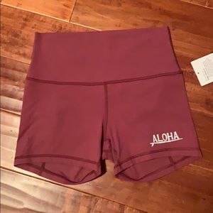 🌸Lululemon Aloha Align Shorts 4” NWT Size 8